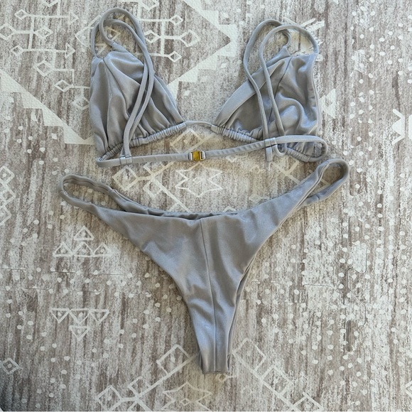 SOMMER Silver Bikini - Picture 2 of 5